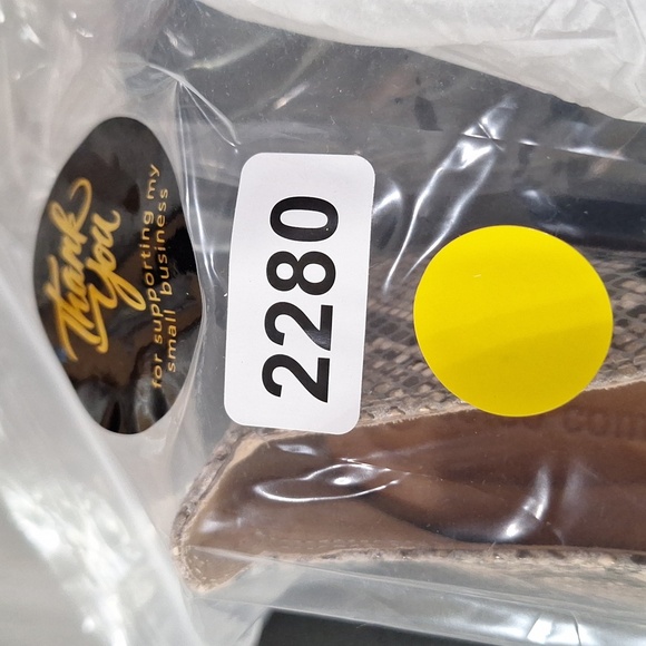 Corso Como Black Cream Unique Preppy Snake Print Mobwife Leather Loafer Sz. 7.5 - Picture 11 of 11